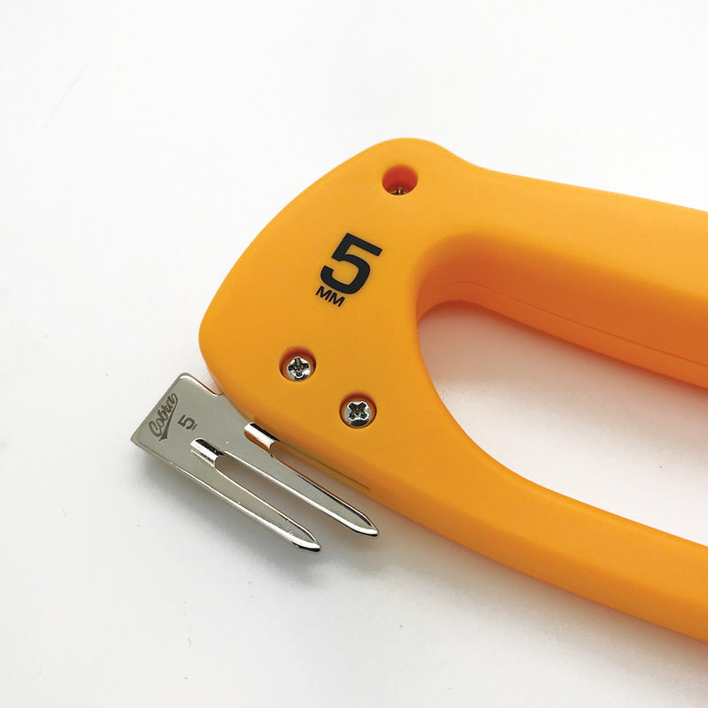 Cobra Cutters, Knives & Blades