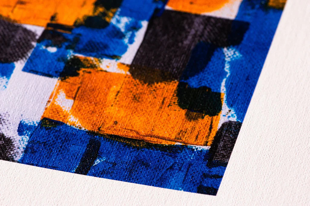 Breathing Colour Motif Gloss Canvas